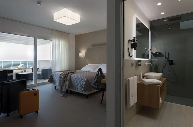 Suite, Sea View, Le Soleil Hotel 1/2