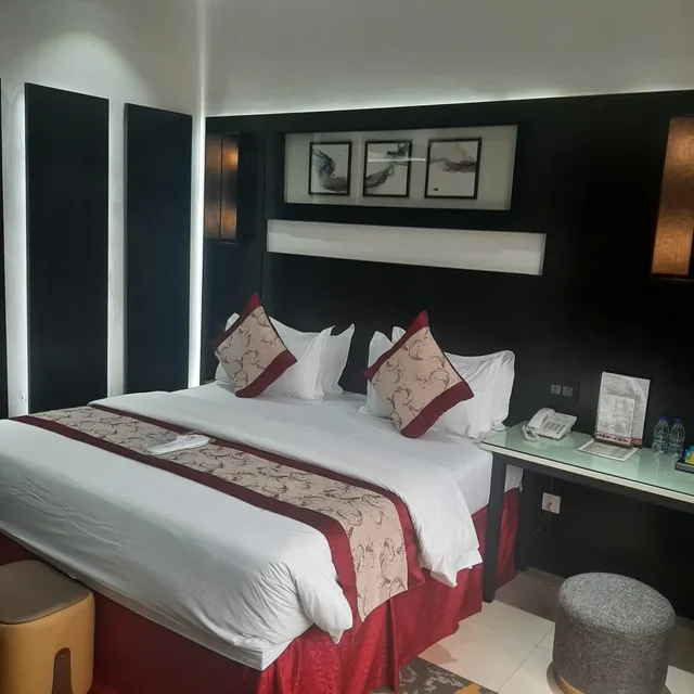 غرفة ديلوكس بسرير كينج، Green Point Hotel 3/7