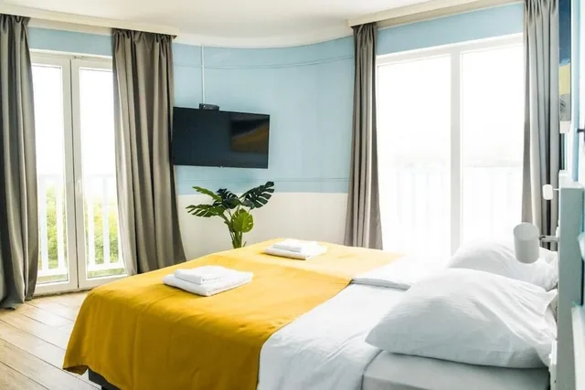غرفة سوبيريور بسرير كوين بإطلالة على البحر، Hotel Plaza 3/8