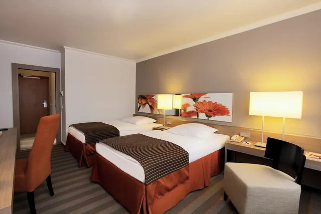 غرفة كومفورت بسريرين منفصلين، Soaltee Hotel Frankfurt Messe by Trip Inn 2/3