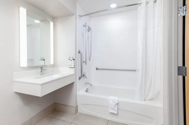 Suite, 2 Queen Beds, Accessible, Holiday Inn Express & Suites Las Vegas SW Spring Valley, an IHG Hotel 5/5