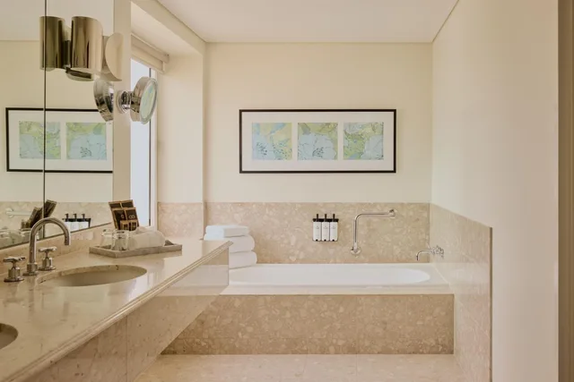 جناح سيغنتشر بسرير كينج بإطلالة على المدينة في طابق مرتفع، SOFITEL BRISBANE CENTRAL 6/8