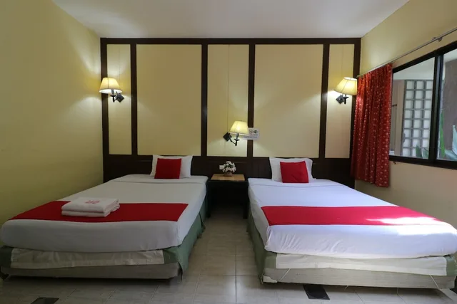 Standard Twin Room, Baan Nat The Village 2/3