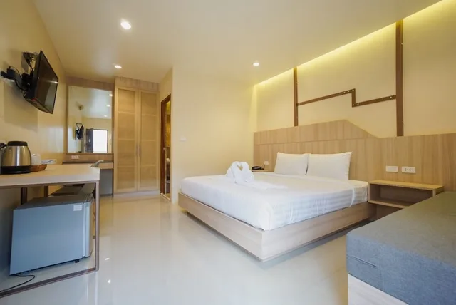 غرفة ديلوكس بسرير كينج، The Way Patong Hotel 7/10