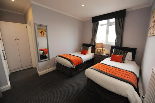 غرفة بسريرين منفصلين، Bowburn Hall Hotel 1/1