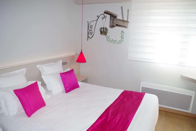 غرفة بسرير كوين، Best Western Plus Hotel and SPA Le Schoenenbourg 1/4