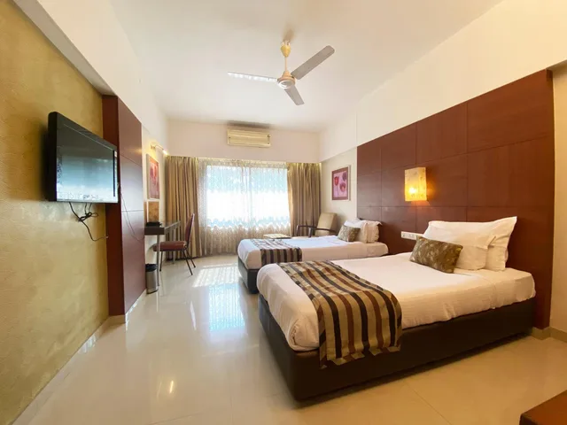 غرفة ديلوكس بسريرين منفصلين، Hotel Park Plaza 9/10