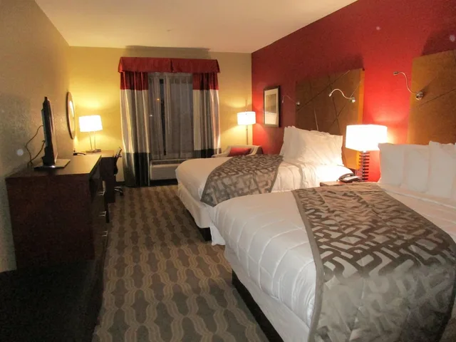غرفة قياسية بسريرين كوين، Best Western Plus Fairview Inn & Suites 1/2