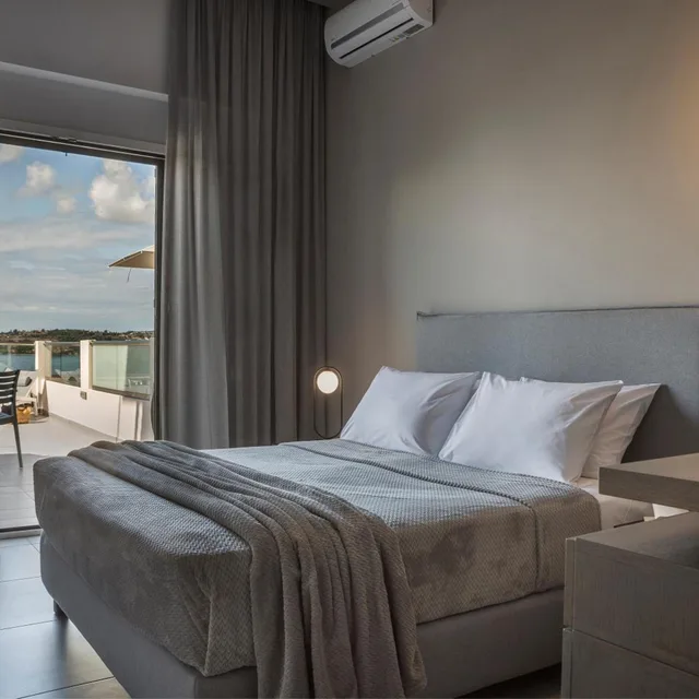 Deluxe, Double Bed, Sea View, Balcony, Limanaki Hotel 4/10