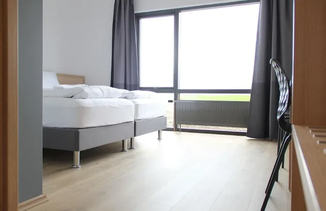 غرفة ديلوكس بسرير مزدوج، Lilja Guesthouse 3/7
