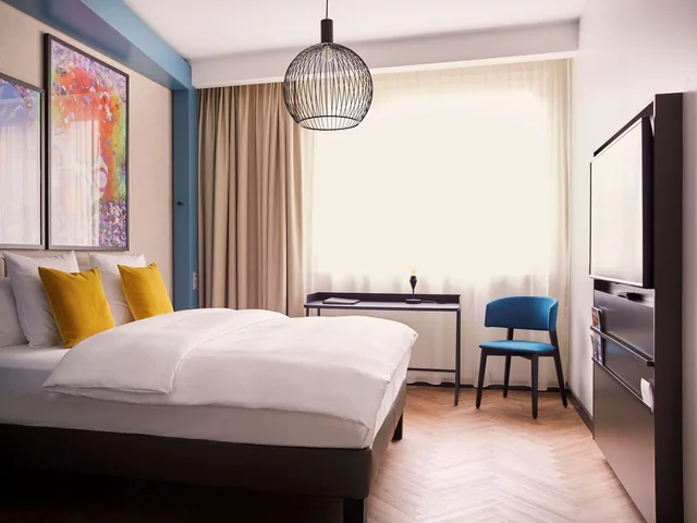 غرفة بزنس بسرير كينج، Hotel Mondial am Dom Cologne - MGallery 2/7