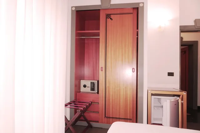 Room, French Bed, Sea View، Best Western Hotel Nettunia 8/8