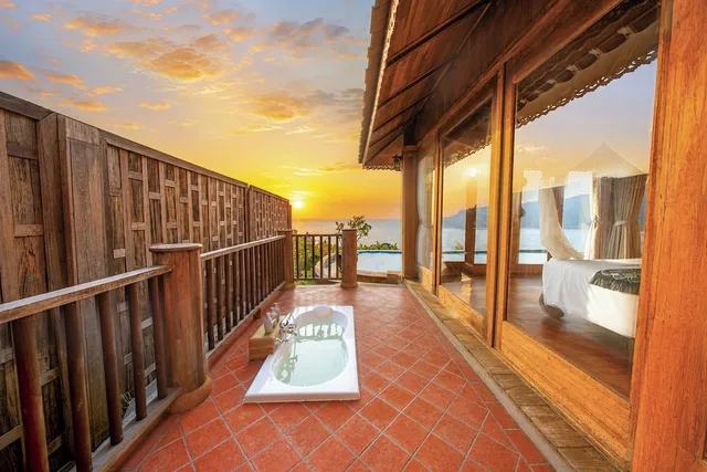 Royal, Grand, Pool, Villa, King and Twin Beds، Santhiya Koh Phangan Resort and Spa 4/4