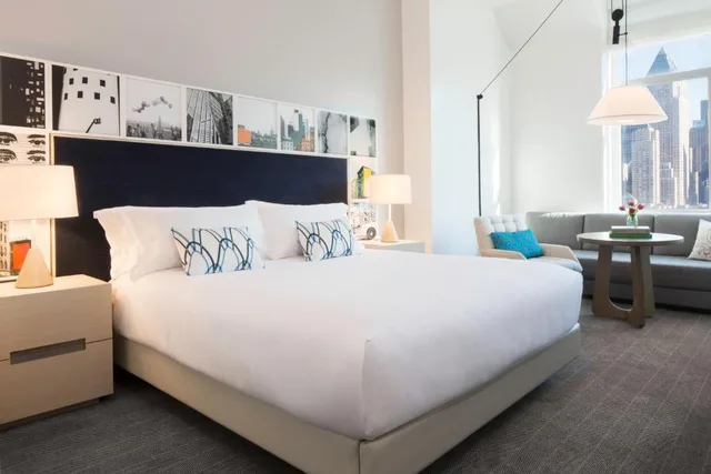 غرفة بريميير بسرير كوين، Ink 48 Hotel 1/1