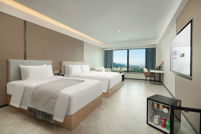 Family, Single, 2 Double Beds, City View، ECHIC HL (Guangzhou Baoneng Performing Arts Center Luogang Wanda Plaza) 2/5