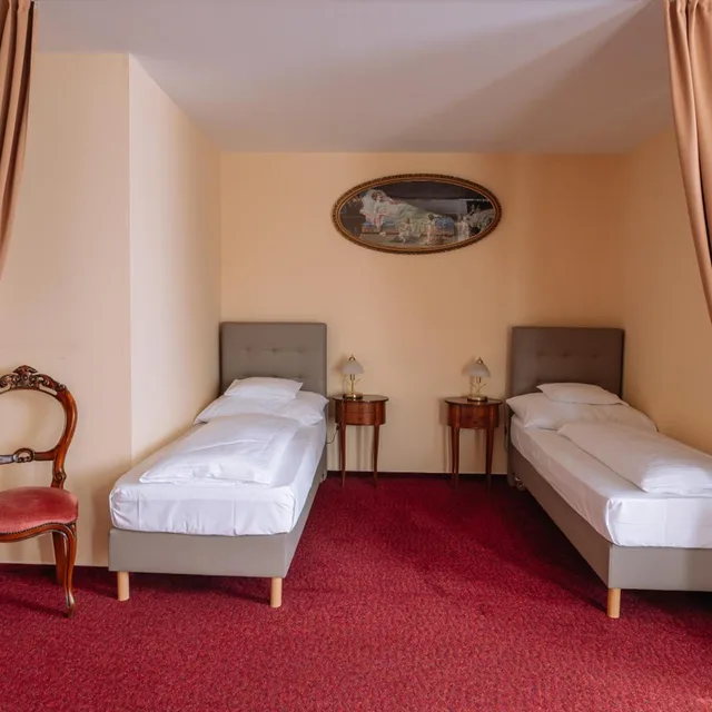 جناح عائلي، Pannonia Hotel 3/7