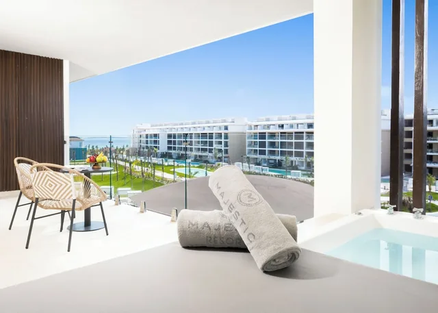 1 Bedroom, Club, Family, Suite, 2 Queen Beds, Outdoor Jetted Tub، Majestic Mirage Costa Mujeres, All-Suite Resort - All Inclusive 7/8