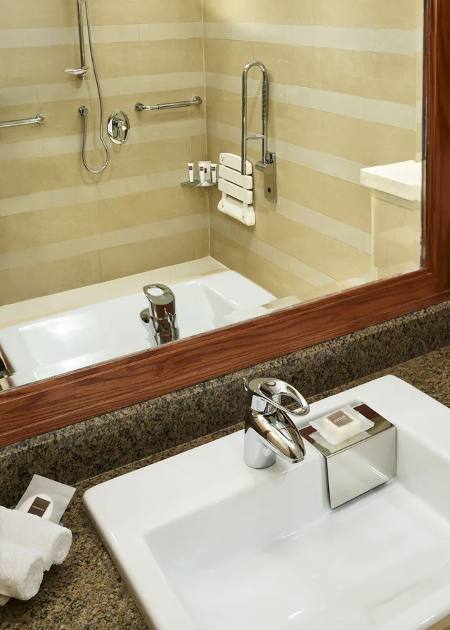 City, Classic, Twin Beds, Swissotel Makkah 10/10
