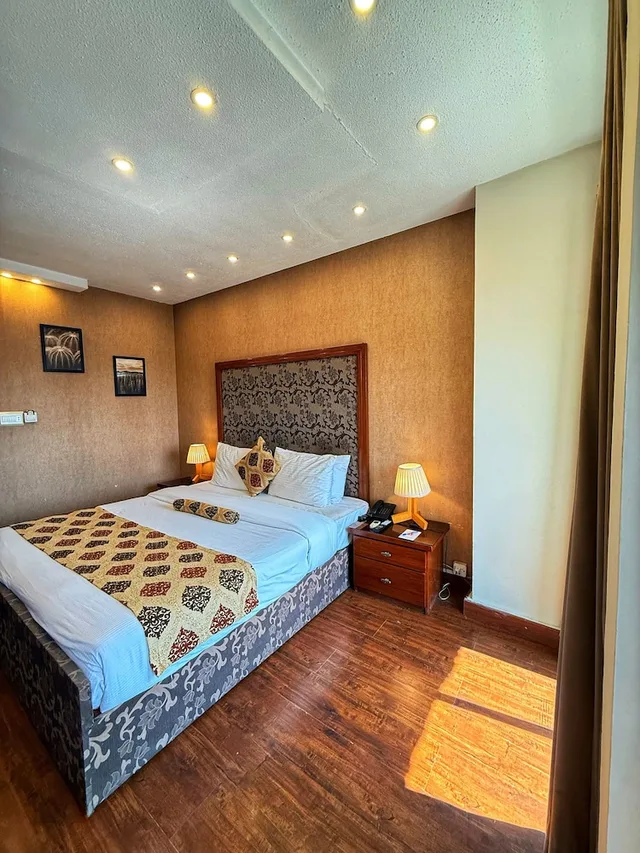 غرفة ديلوكس بسرير كينج، Grand Islamabad Hotel 5/9