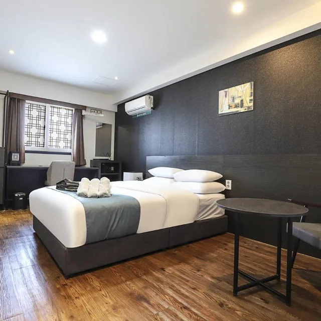 غرفة ديلوكس بسرير مزدوج، Suwon Dono1796 Hotel 4/10
