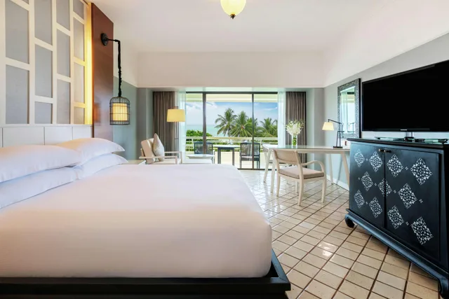 غرفة ديلوكس بسرير مزدوج، Pullman Phuket Karon Beach Resort 2/4