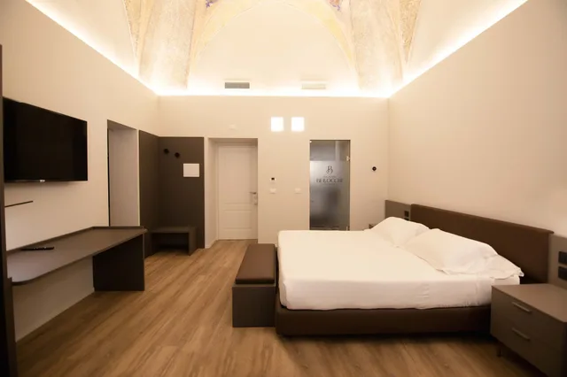 Art, Suite, King Bed, Annex، Hotel Orientale 1/3