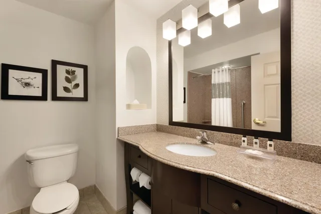 استوديو بسرير كينج مع أريكة، Country Inn & Suites by Radisson, St. Petersburg - Clearwater, FL 1/2
