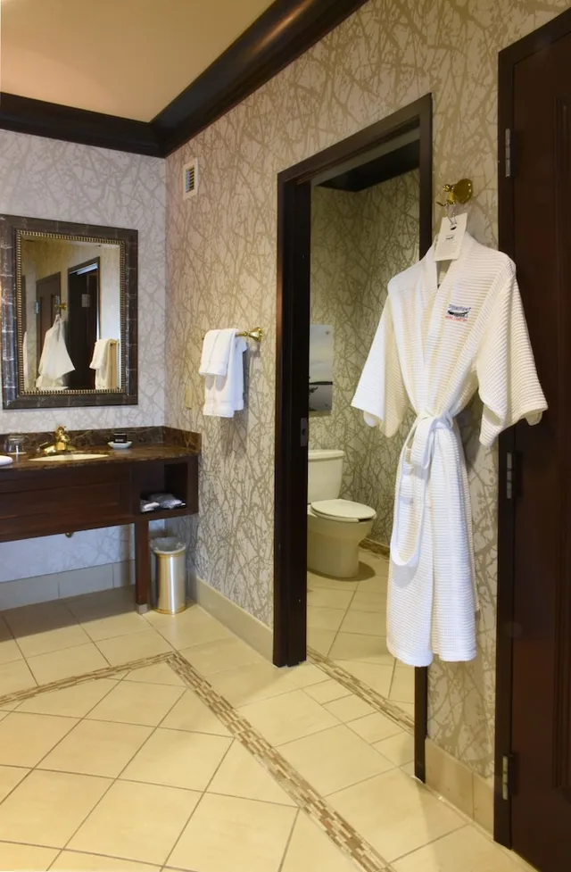 جناح تنفيذي بسرير كينج، Silver Reef Hotel Casino Spa 3/3