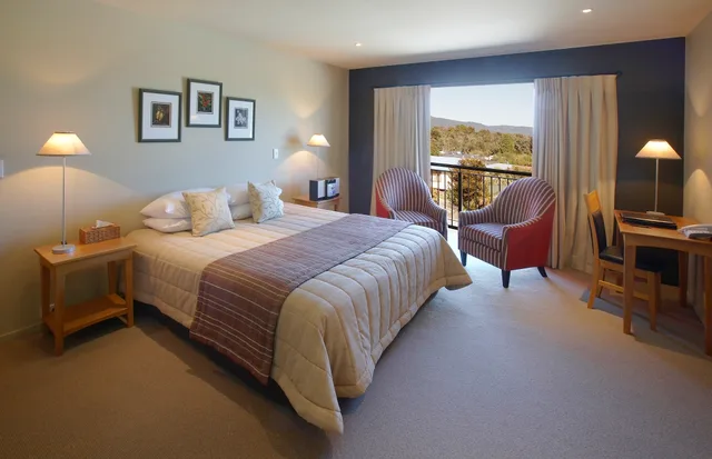 غرفة بسرير مزدوج أو سريرين منفصلين، Scenic Hotel Te Weheka 1/2