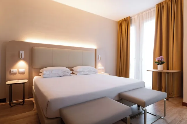غرفة سوبيريور بسرير كينج، Hotel Raffaello 9/10