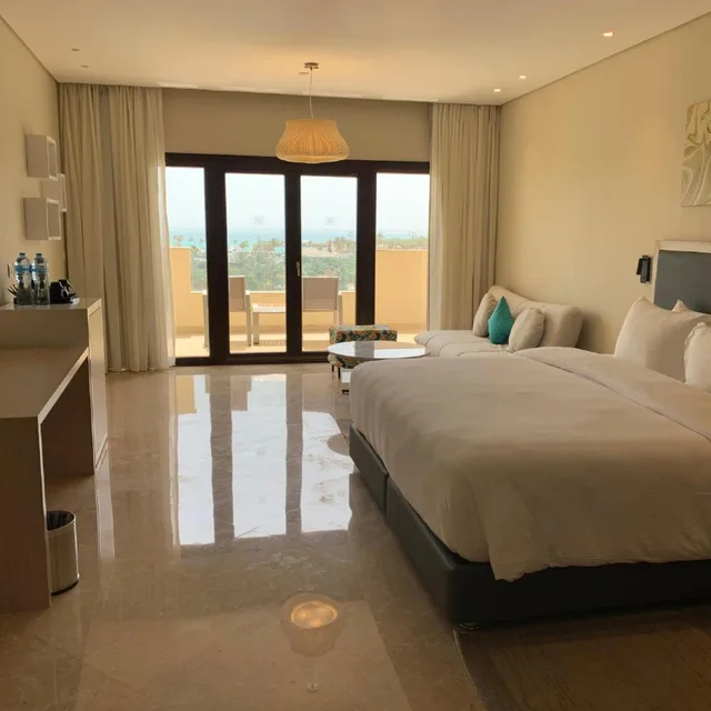 جناح سيغنتشر بسرير كينج، Steigenberger ALDAU Beach Hotel 3/6