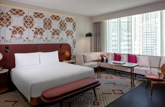 غرفة قياسية بإطلالة على المدينة، Andaz Doha 1/2