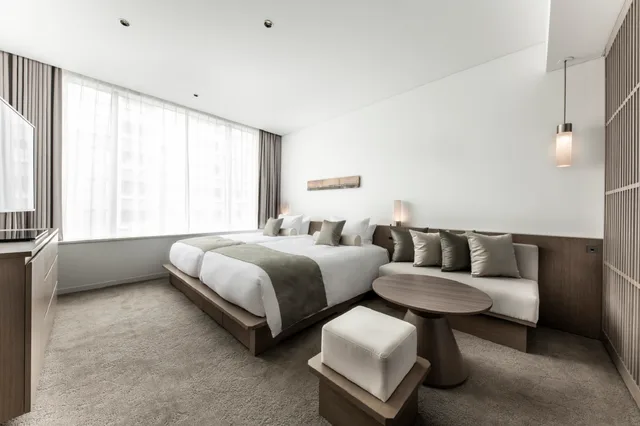 Superior, Twin Beds, The Royal Park Hotel Iconic Kyoto 1/3