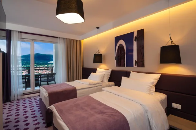 غرفة ثلاثية بشرفة، Eden Hotel and Spa 6/10