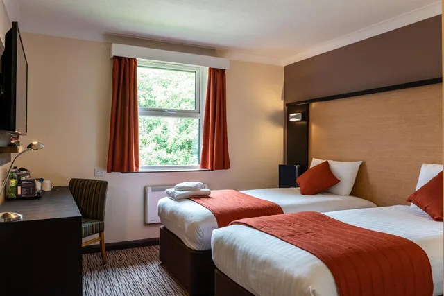 Room, Single Bed, Dragonfly Hotel Bury St Edmunds 2/10