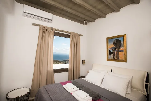 Sky, Grand, Suite, 2 King Beds, Single Bed, Sea View, Sofa, Hot Tub، Amallini Suites 6/10