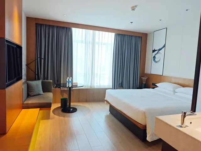 غرفة سوبيريور بسرير كينج بإطلالة على المدينة، Fairfield By Marriott Foshan Nanhai 3/4