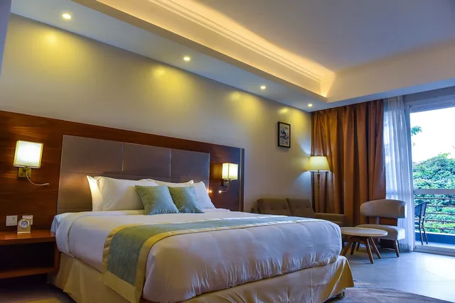 Executive, King Bed, Admas Grand Hotel 1/3