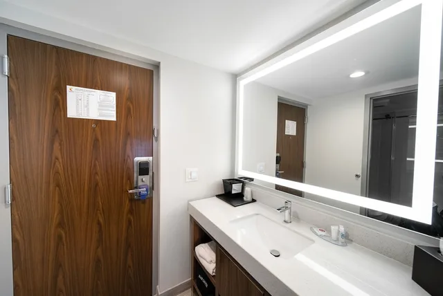 جناح بسريرين كوين مع أريكة، Comfort Inn & Suites Wyomissing/Reading 8/10