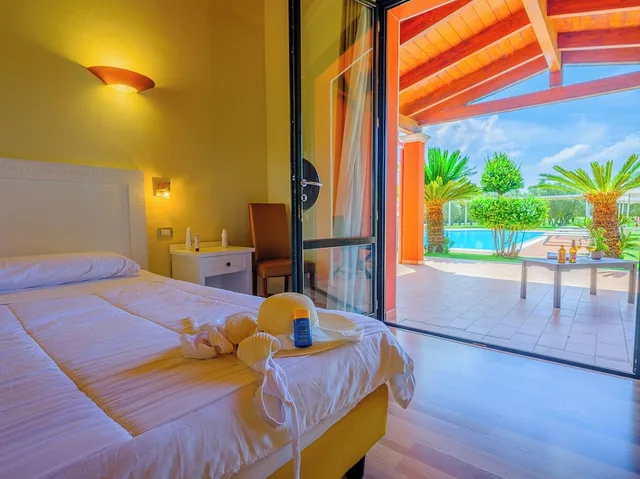 غرفة قياسية ثلاثية بسرير مزدوج وسرير فردي، Villa Barbarina Nature Resort 1/10