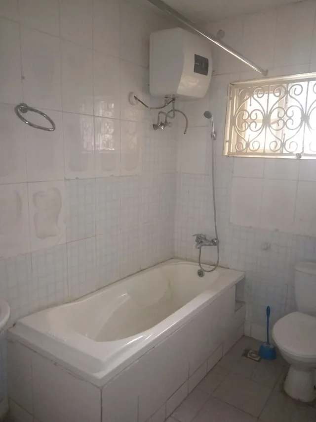 غرفة فاخرة بسرير كوين، Junbic Apartment And Suites 1/1