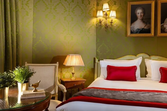 غرفة بسرير كوين، HOTEL DE SEINE 3/4