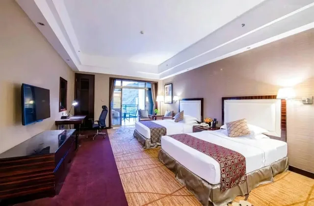 Elegant Balcony Twin Room، Gaoming Country Garden Phoenix Hotel 1/1