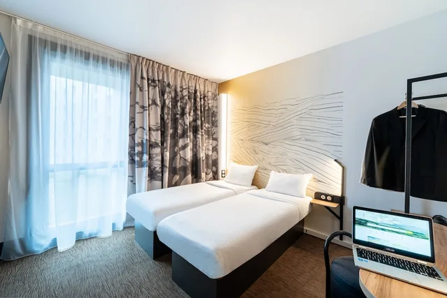 غرفة بسريرين منفصلين، B&B Hotel Selestat Centre-Alsace 2/3