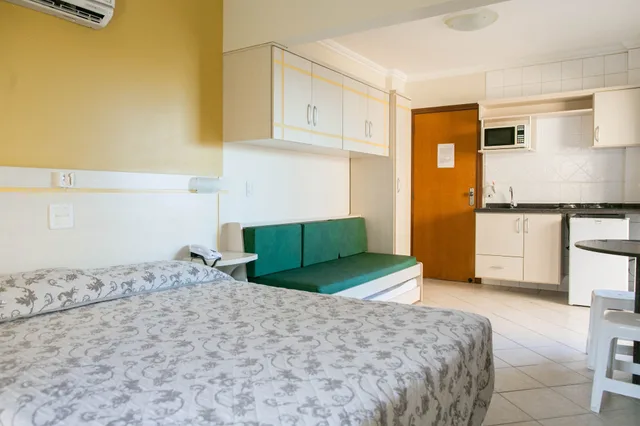 جناح سوبيريور بشرفة مع سرير سحّاب إضافي، Bombinhas Praia Apart Hotel - Unidade Bombas 1/3