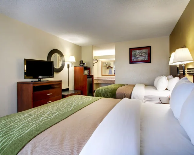 غرفة قياسية بسريرين كوين، Quality Inn Brookhaven, MS 3/6