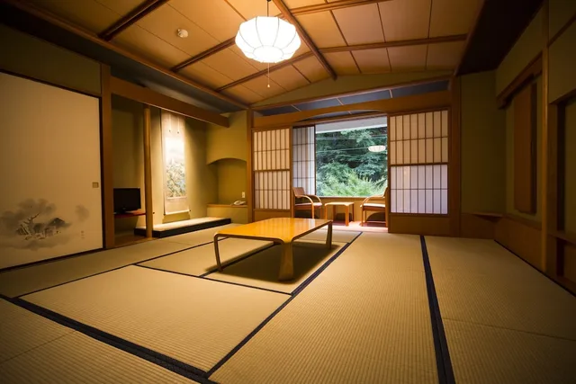 غرفة يابانية ديلوكس بفرشتي فوتون، Aizu Higashiyama Onsen Tsuki no Akari (ex Higashiyama Daichi Hotel) 4/7