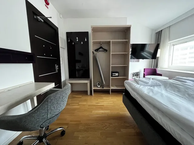 غرفة بريميوم بسرير كوين، Injoy Premium Solna 6/10