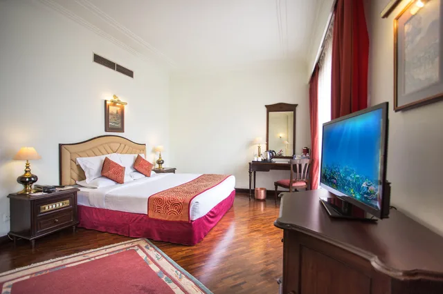 جناح تنفيذي بسرير كينج، Grand Hotel Kathmandu 2/6