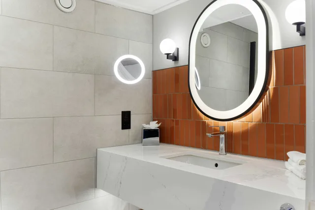 غرفة بريميوم بسرير مزدوج مع أريكة، Hilton Leeds City 8/8